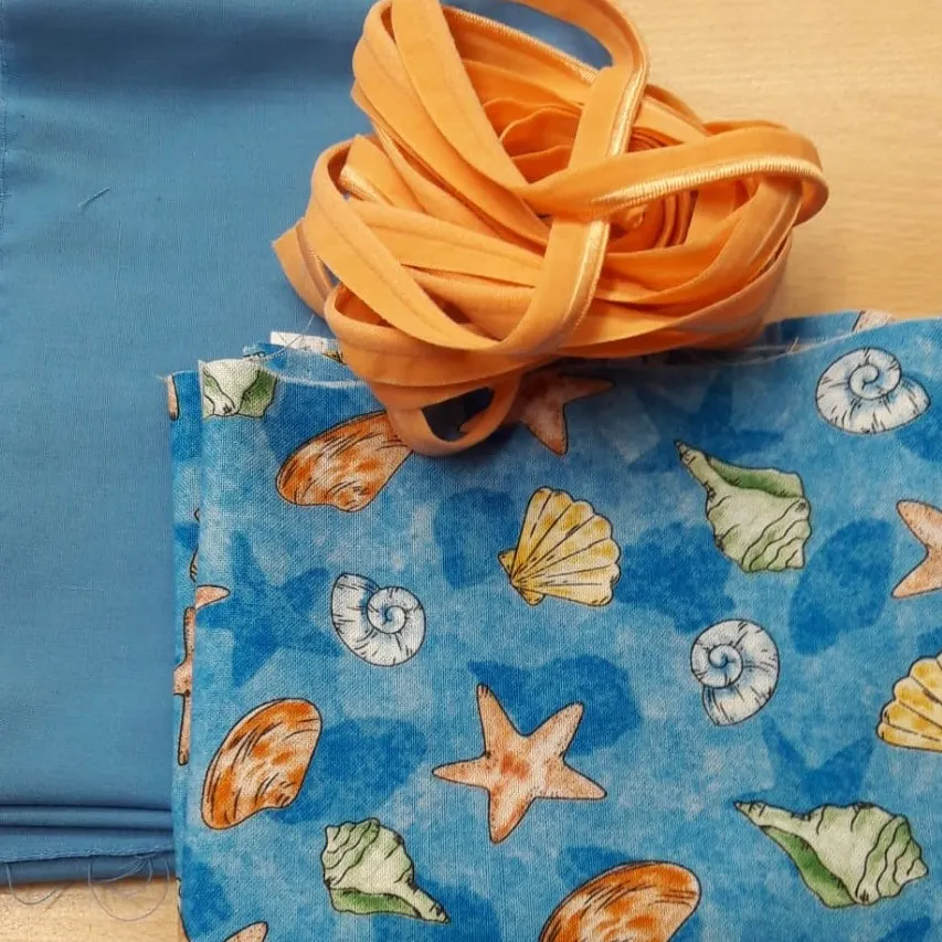 Pakketje aqua katoen met schelpjes voor 5 mondmaskers